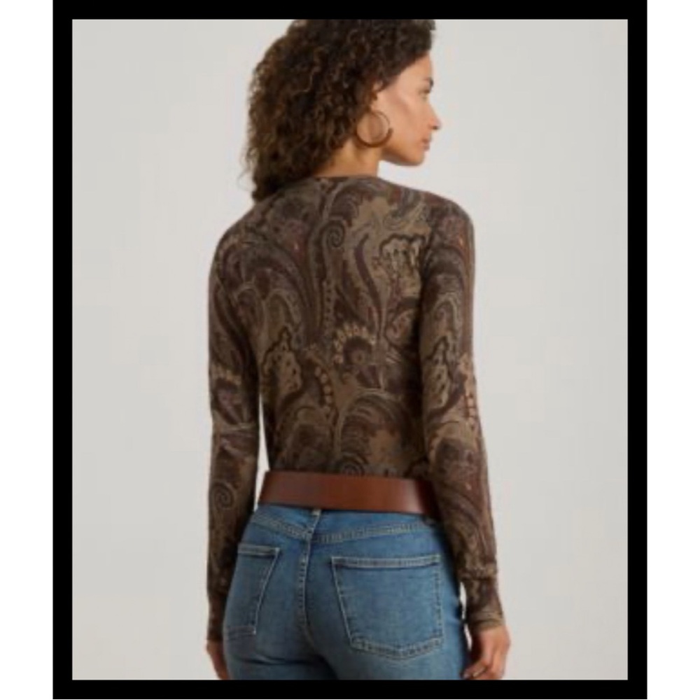 Les Copains Paisley Long-Sleeve V neck Slim Fit Top in Brown - Picture 12 of 12